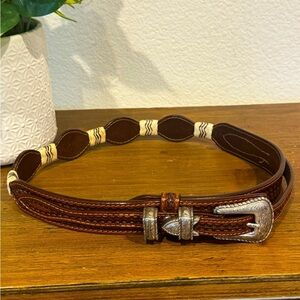 Vintage 1996 Genuine Handtooled Leather belt - 30 inches